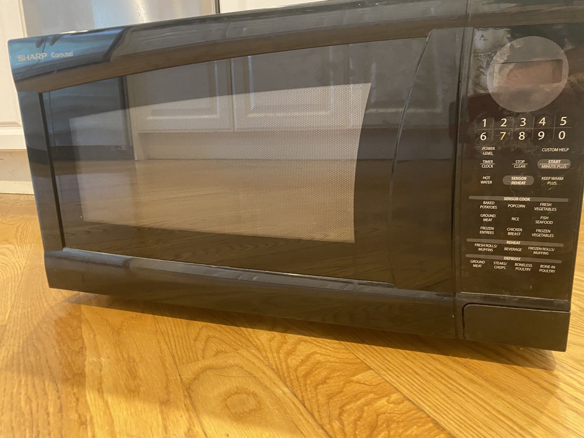 Sharp Carousel Countertop Microwave 2 Cu Ft 1200 Watts