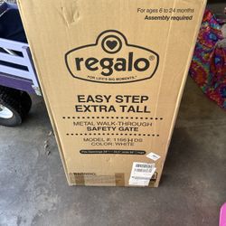 Regalo easy step Extra Tall Walk Thru Safety Gate