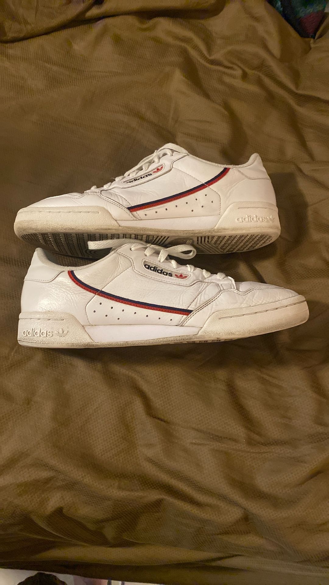 Adidas Continental size 11 1/2 in very good condition