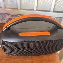 Bluetooth Speaker