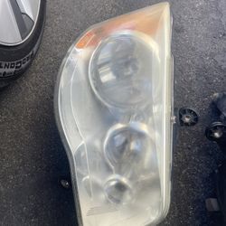 Dodge Grand Caravan Headlight