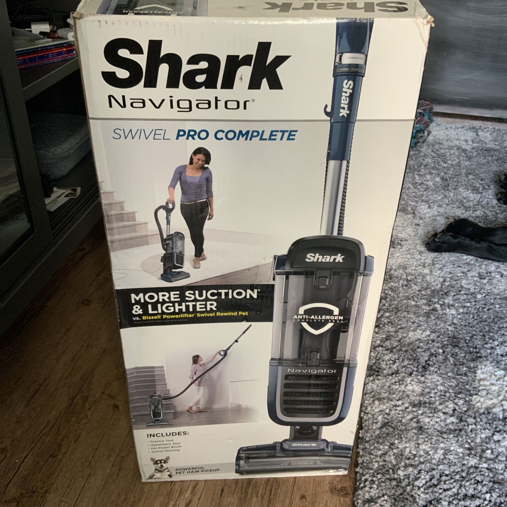Shark Navigator Swivel PRO COMPLETE for Sale in Seattle, WA OfferUp