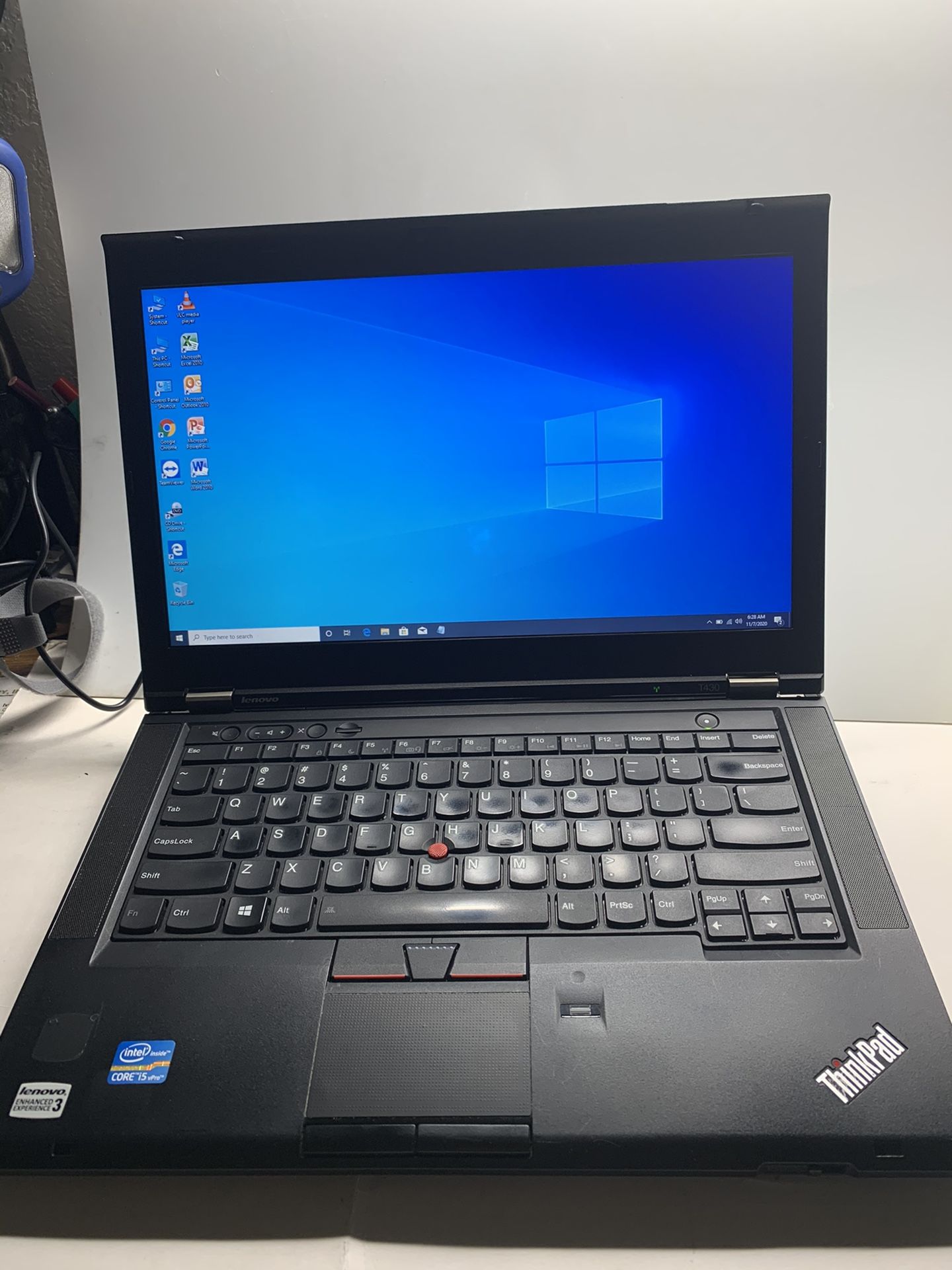 LENOVO THINKPAD T61. Laptop