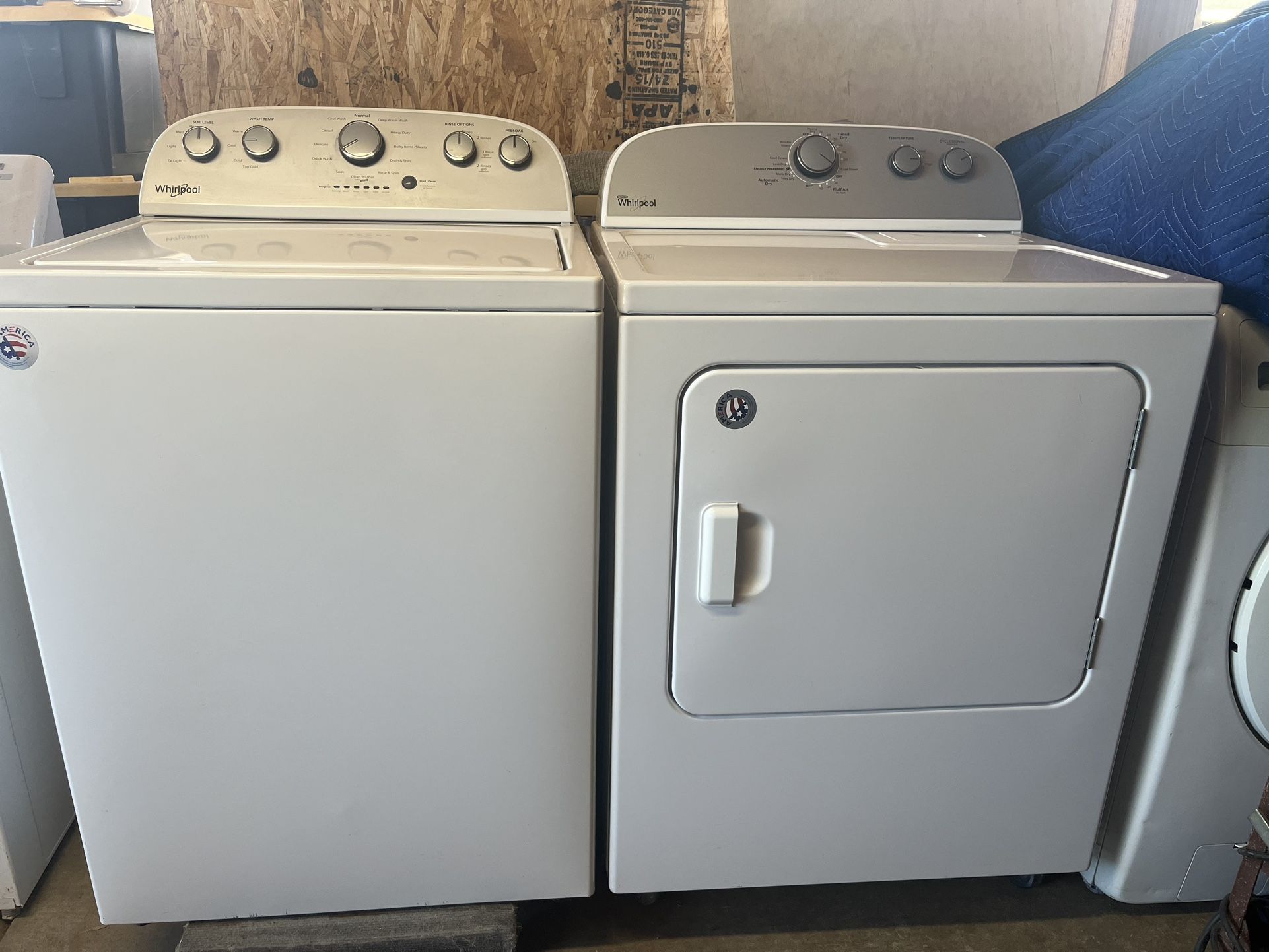 Whirlpool High Efficiency Top Load Washer And Whirlpool Electric Dryer Matching Set