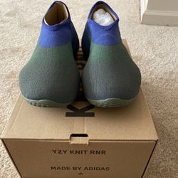 Yeezy Knit Runner Size 10.5