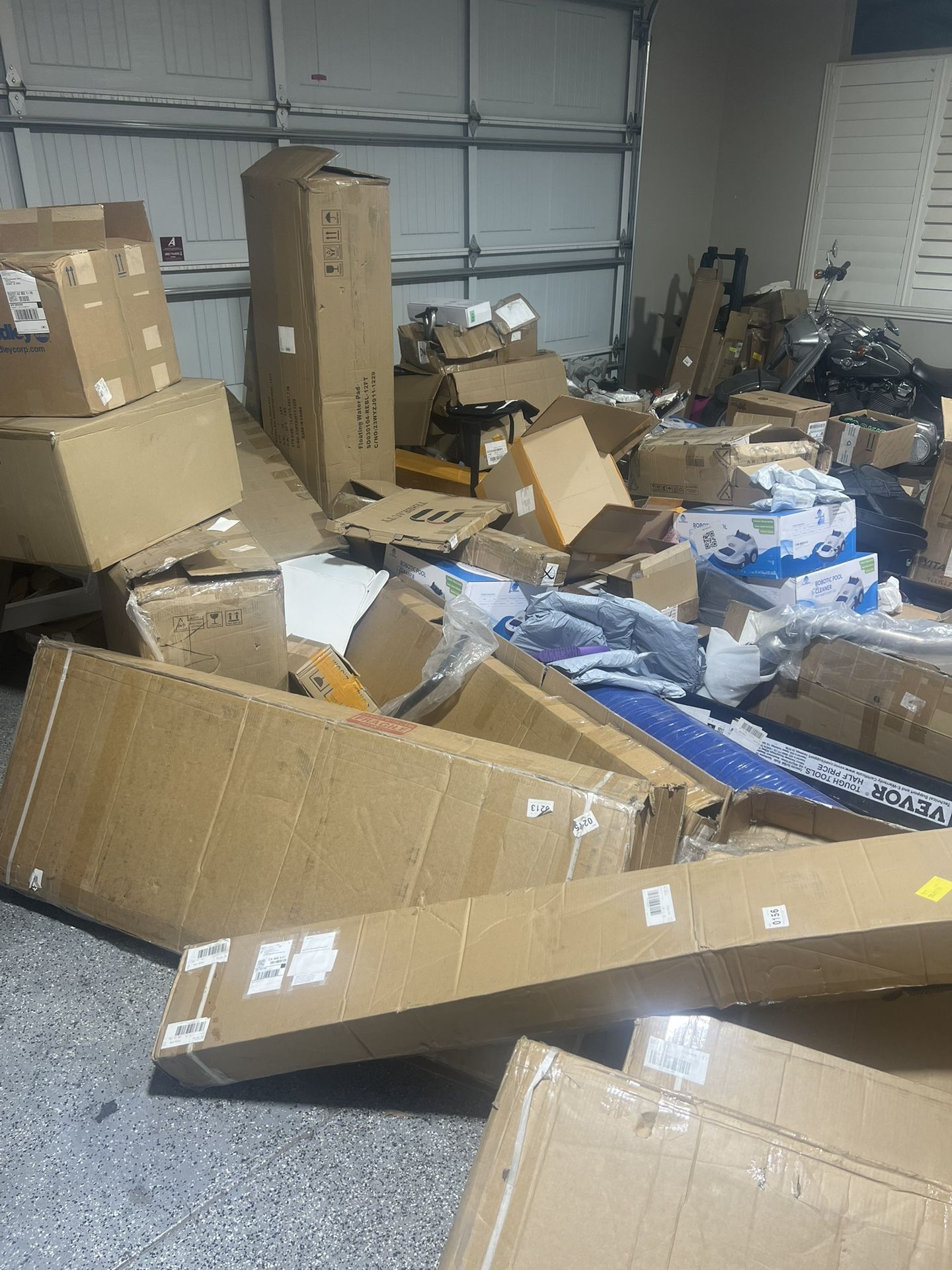 PERFECT FOR RESELLING. BULK LOT