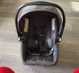 Baby car seat
