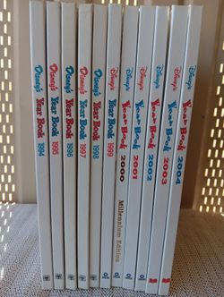 DISNEY'S YearBooks