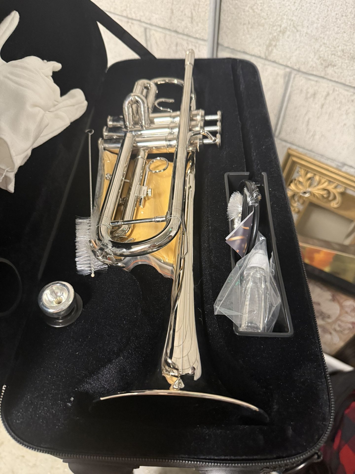 Easter Trumpet Set 