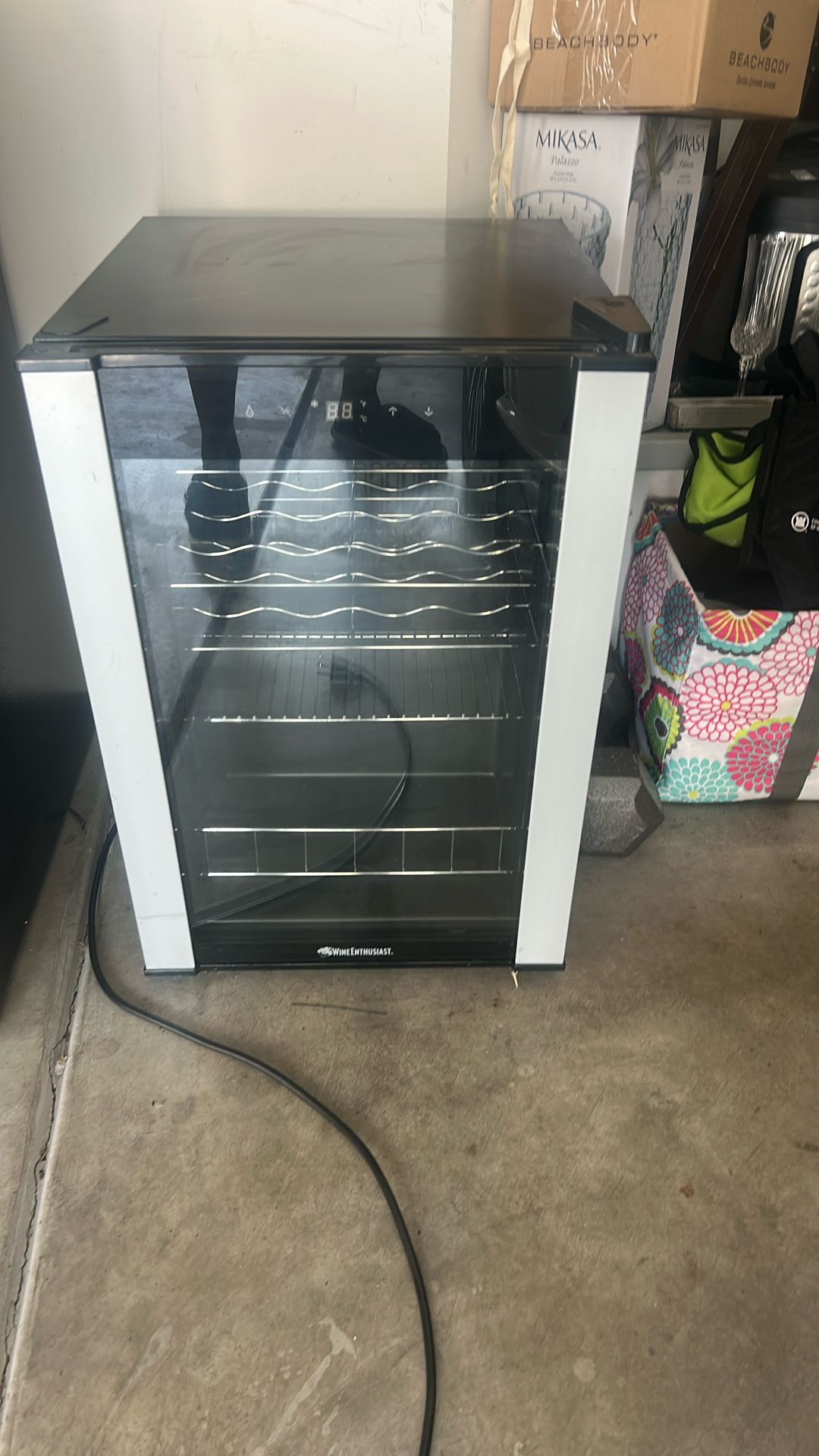 Wine Refrigerator Wine Enthusiast 24 Bottle