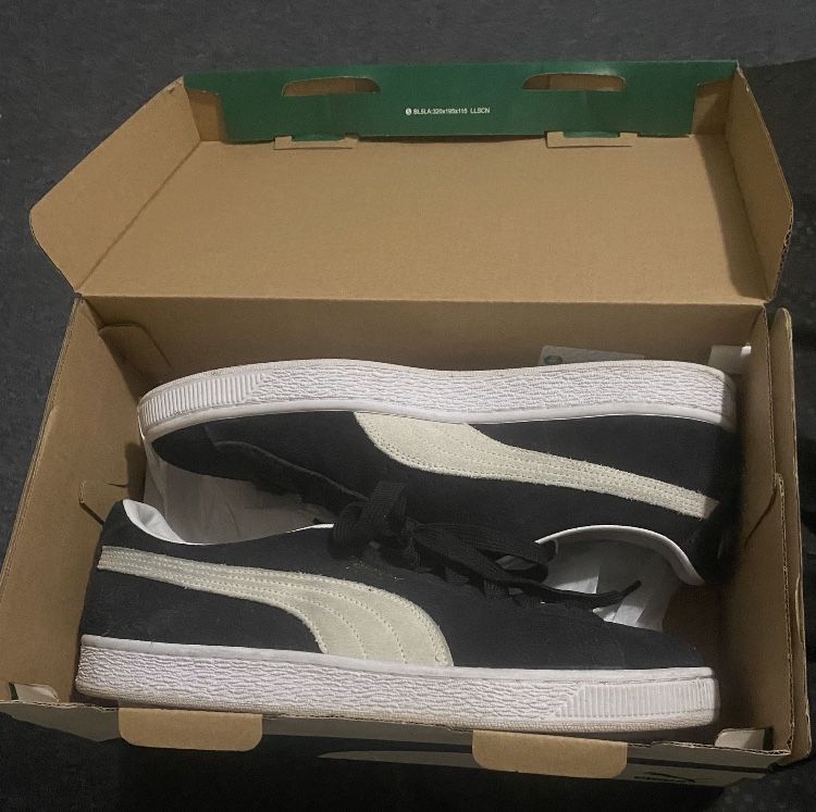 Black White Pumas Sz 9 Pumas Men’s New In Box