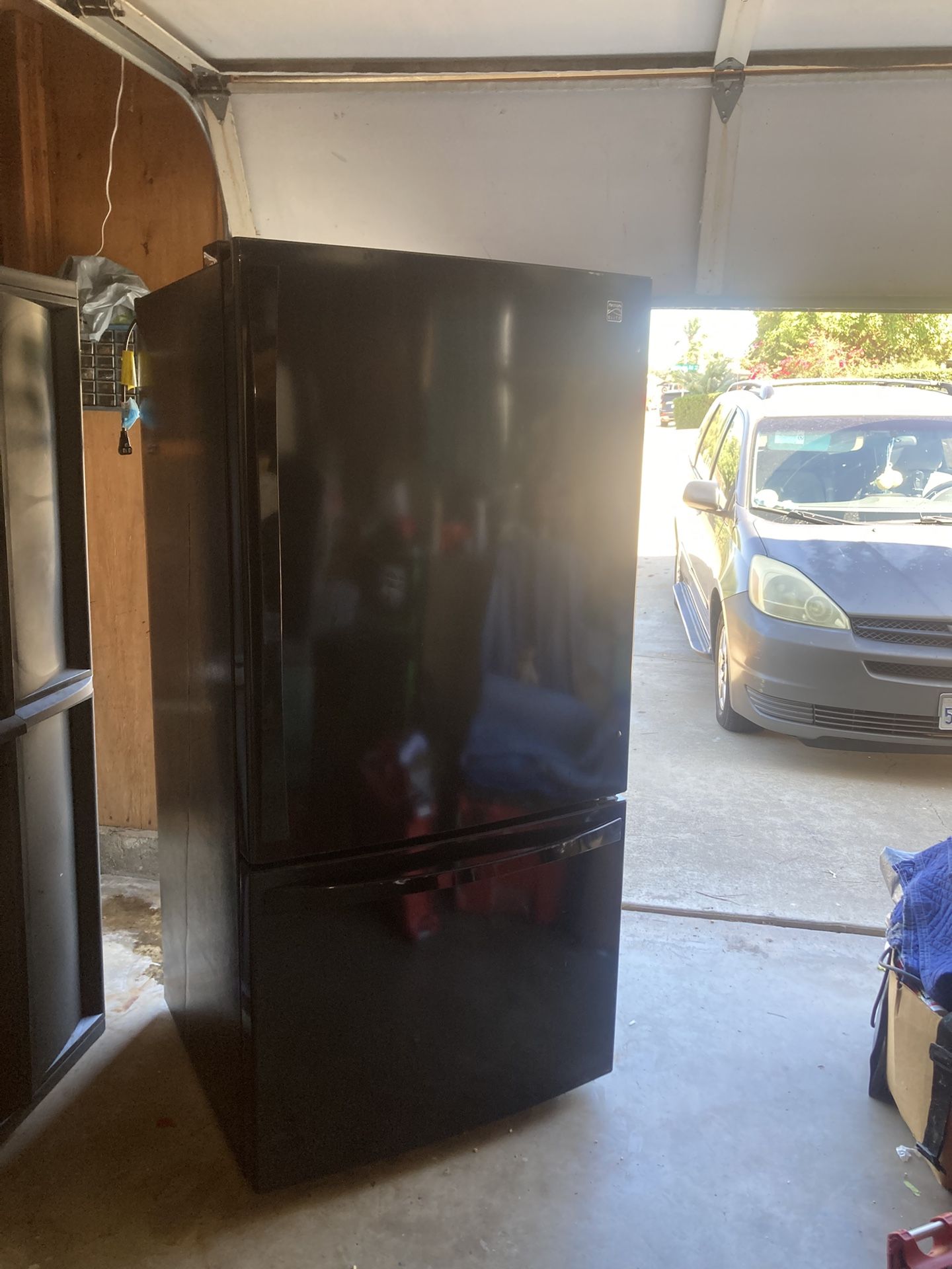 Refrigerator Kenmore Elite