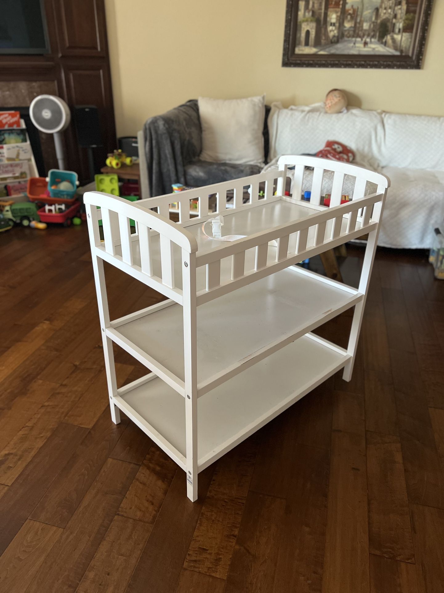FREE! Changing Table