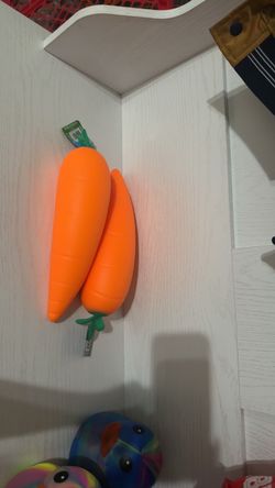 Squeeezy carrot