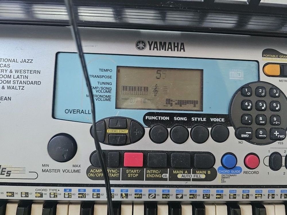 Yamaha PSR-225GM 61-Key Touch Response Portable Keyboard Tested Working, With Ac Adapter, Paddle Switch