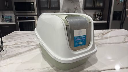 Exquisicat Flip Top Litter Pan with Door