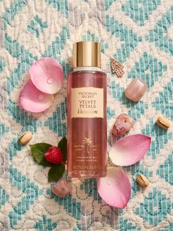 Victoria's Secret Velvet Petals Vacation Fragrance Mist