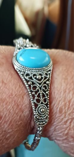 Beautiful Heart Filigree Turquoise Bracelet With Lobster Claw Clasp .