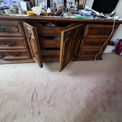 Dresser Antique Pick Up Only 