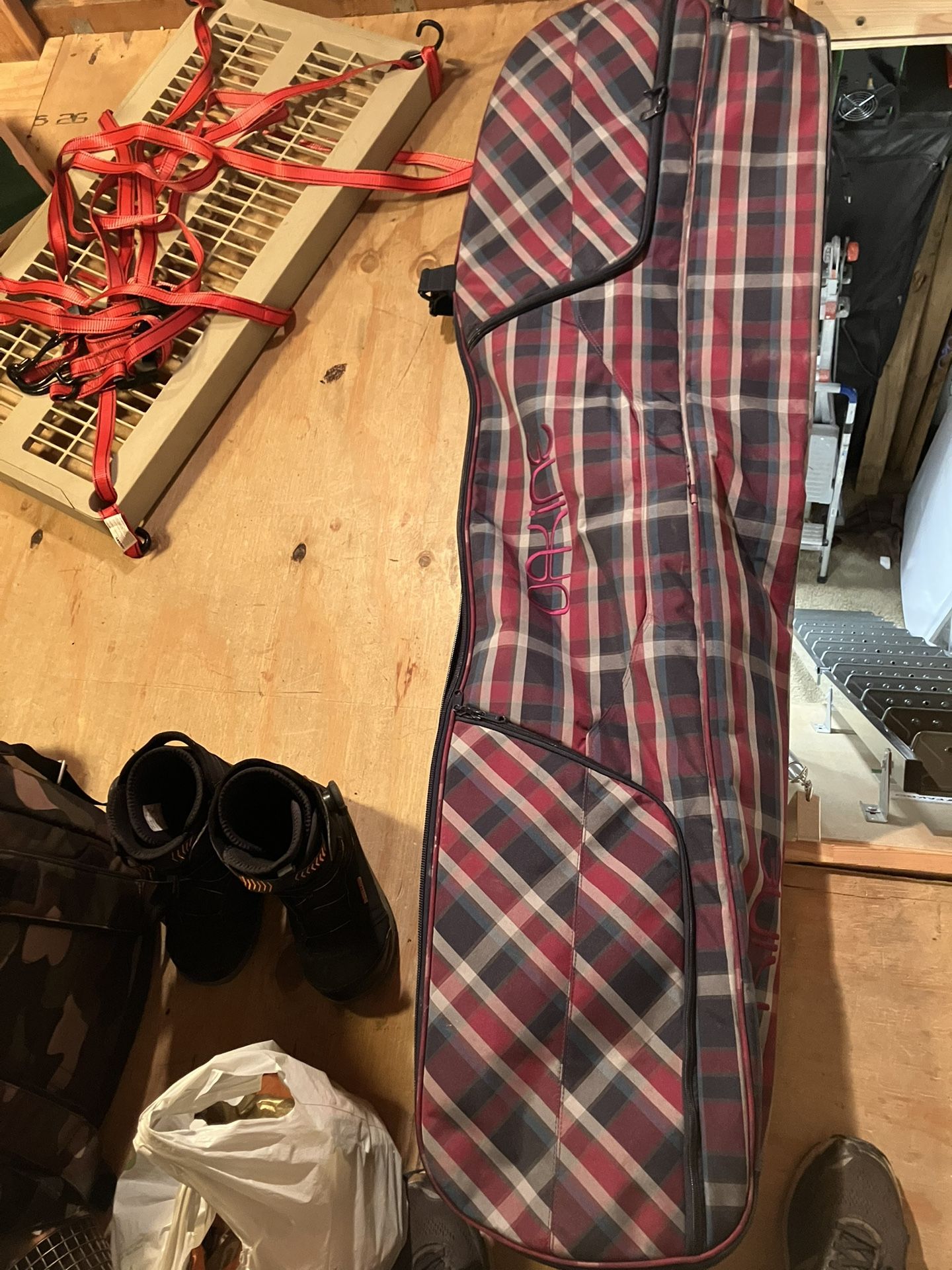 Dakine Snowboard Bag