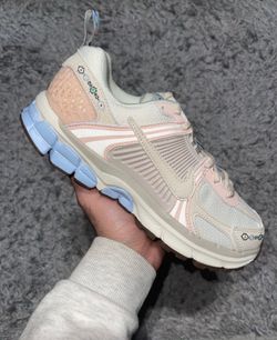 Nike Vomero 5