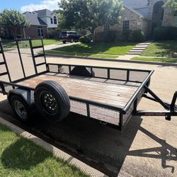 7712 Pipe Top Utility Trailer 