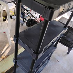 Heavy duty storage shelves