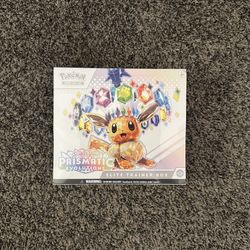 Pokemon Prismatic Elite Trainer Box