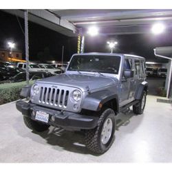 2014 Jeep Wrangler Unlimited Sport A SUV 4D