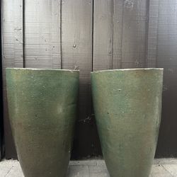 Two beautiful green ceramic pots