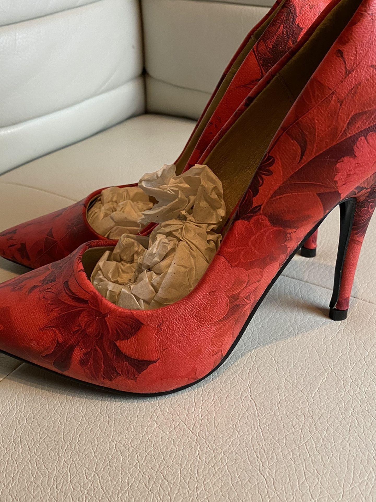 Makers Red Floral Heels