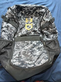 Under Armor Backpack! Cheap!! Read ⬇️