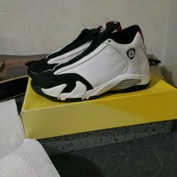 Jordan 14s Blacktoe Size 10