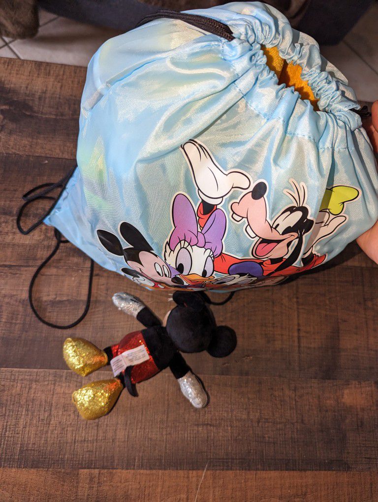 Disney Mickey and Friends Plush Bundle 