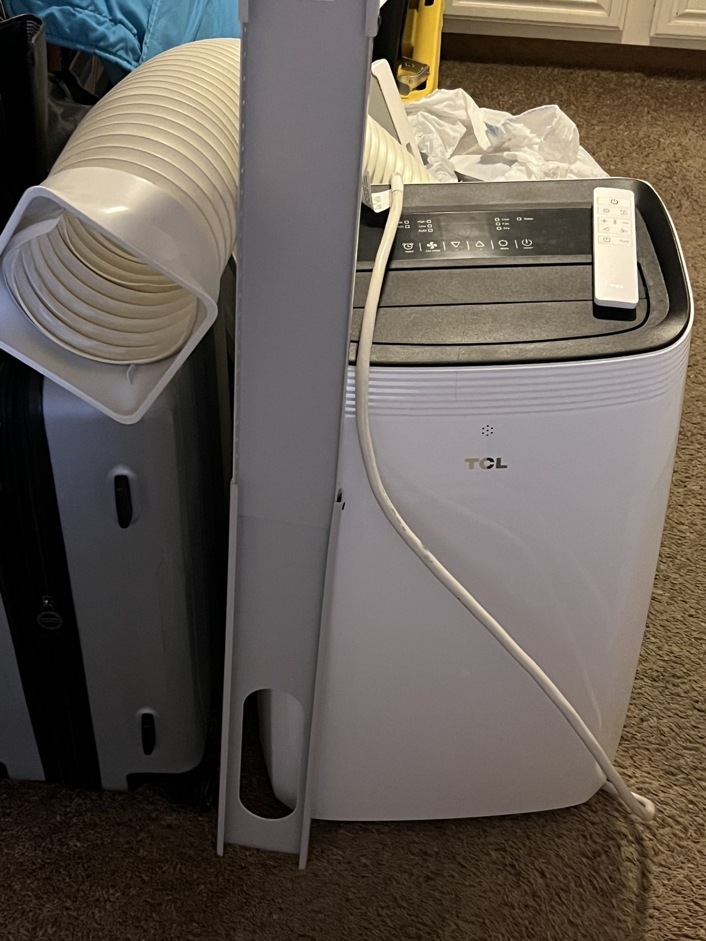 TCL 10,000 BTU Portable AC – Cools Up to 450 sq ft (Like New) 