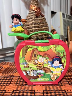 Little people Snow White Fold n Go Apple toy