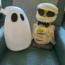 Halloween Yard Decor