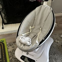 4moms Mamaroo Swing