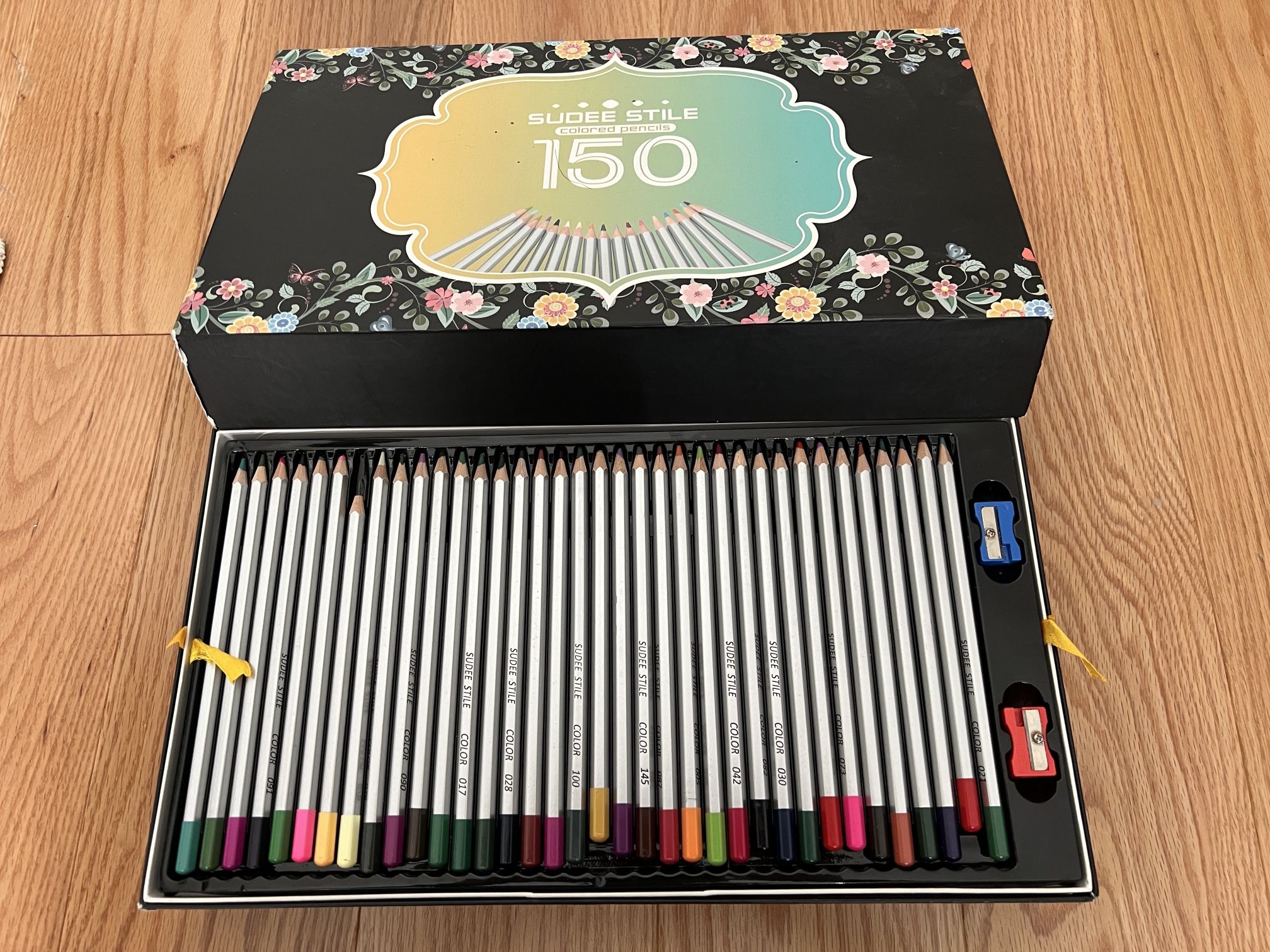 Südee Stile Colored 150 Pencils Set