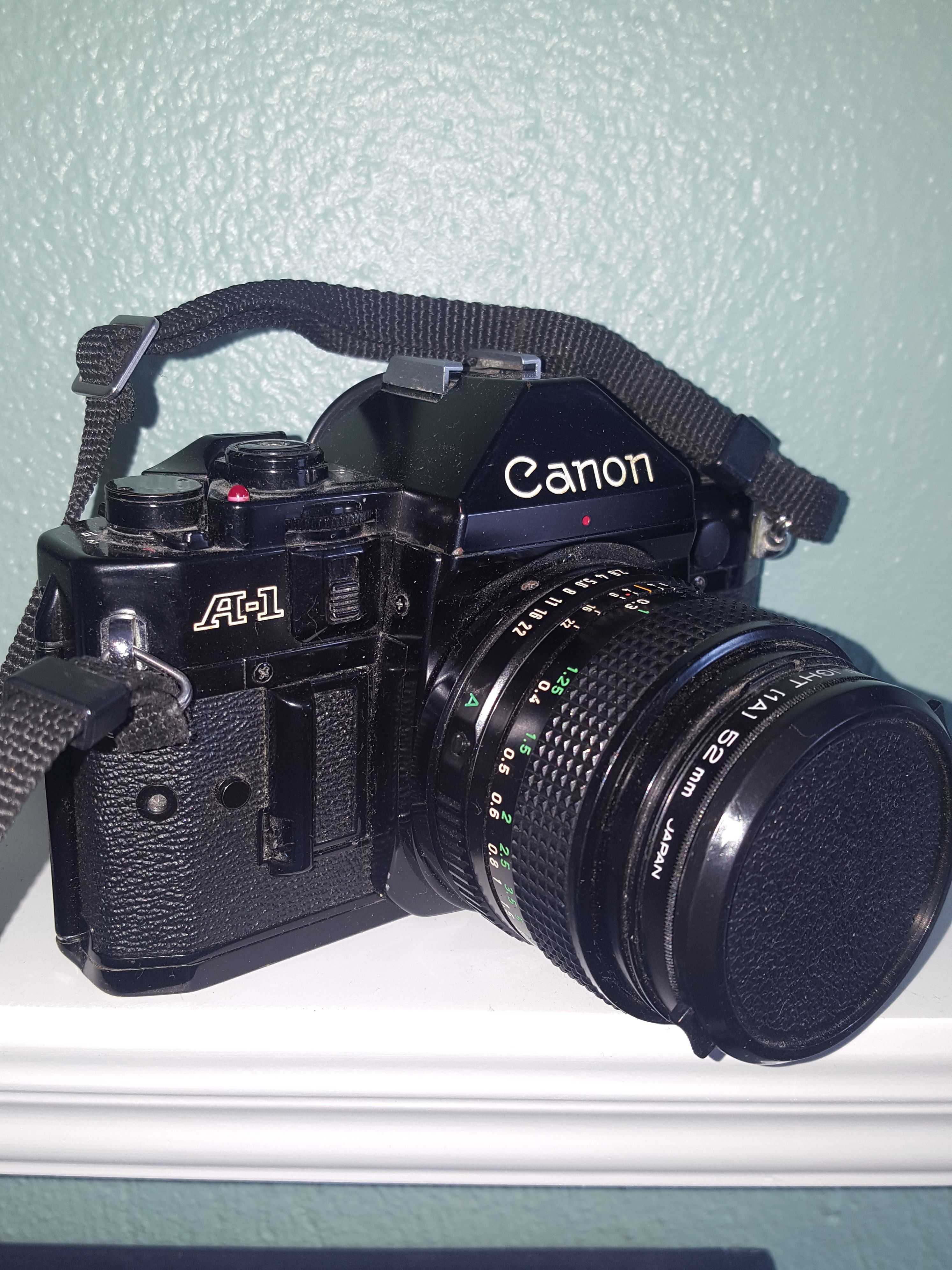 Cannon A-1 35 mm SLR Camera with 28mm Lens Kit (@ 1981)