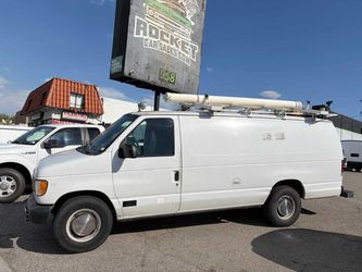 2002 Ford E-350 Super Duty