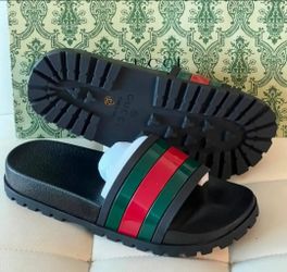 Gucci men slides