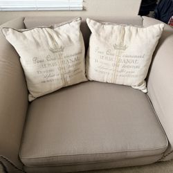 Oversized Chair And Ottoman 