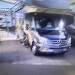 2019 QWEST 24L