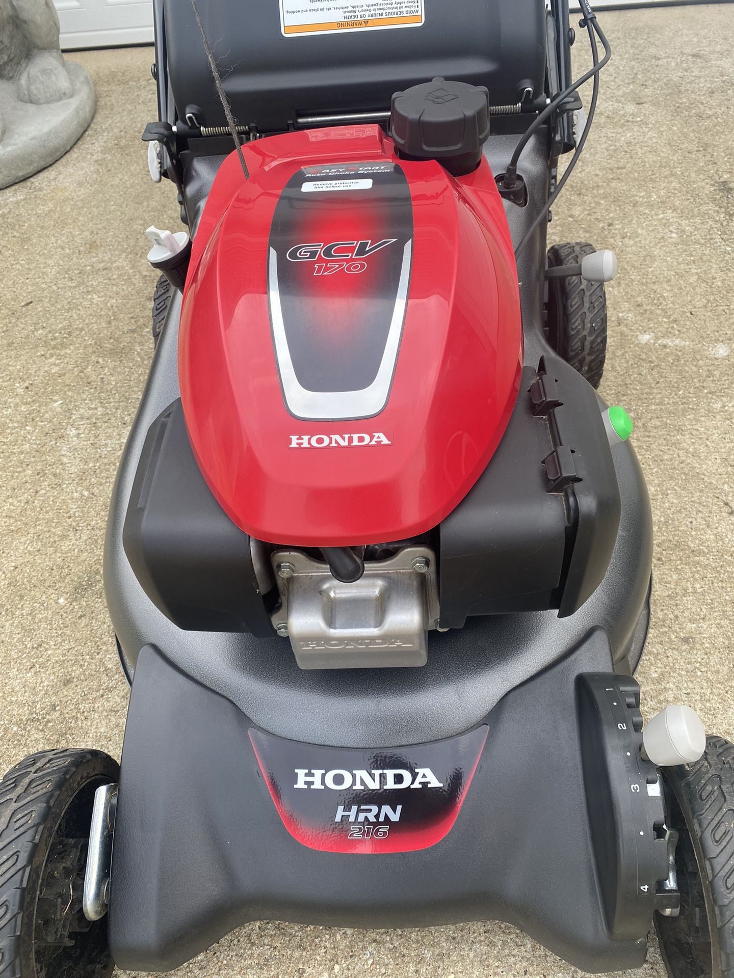 HONDA HRN 216 VKA 21”In 167cc . SELF PROPELLED 3 in ONE . LAWN MOWER GCV 170 .