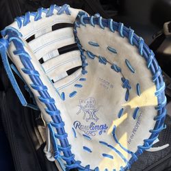 Rawlings Custom 1B Heart of the Hide Baseball Glove
