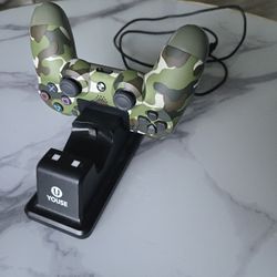YOUSE Stand for PS4 Controls 
