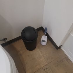 Trash Can