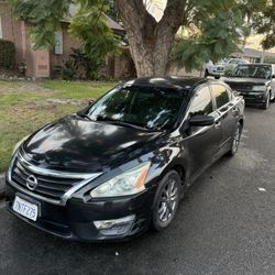 2015 Nissian Altima 2.5 