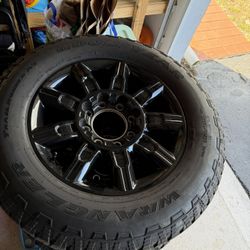 2025 GMC SERRIA 2500hd Rims And Tires 